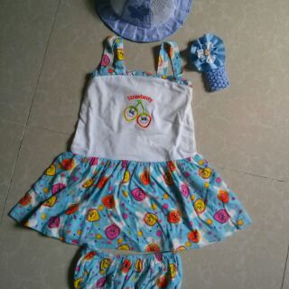 Set đầm, nón, băng đô+chip bé gái