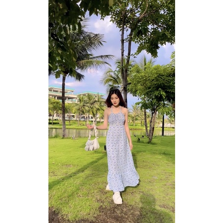 Maxi hoa nhún ngực buộc nơ cổ