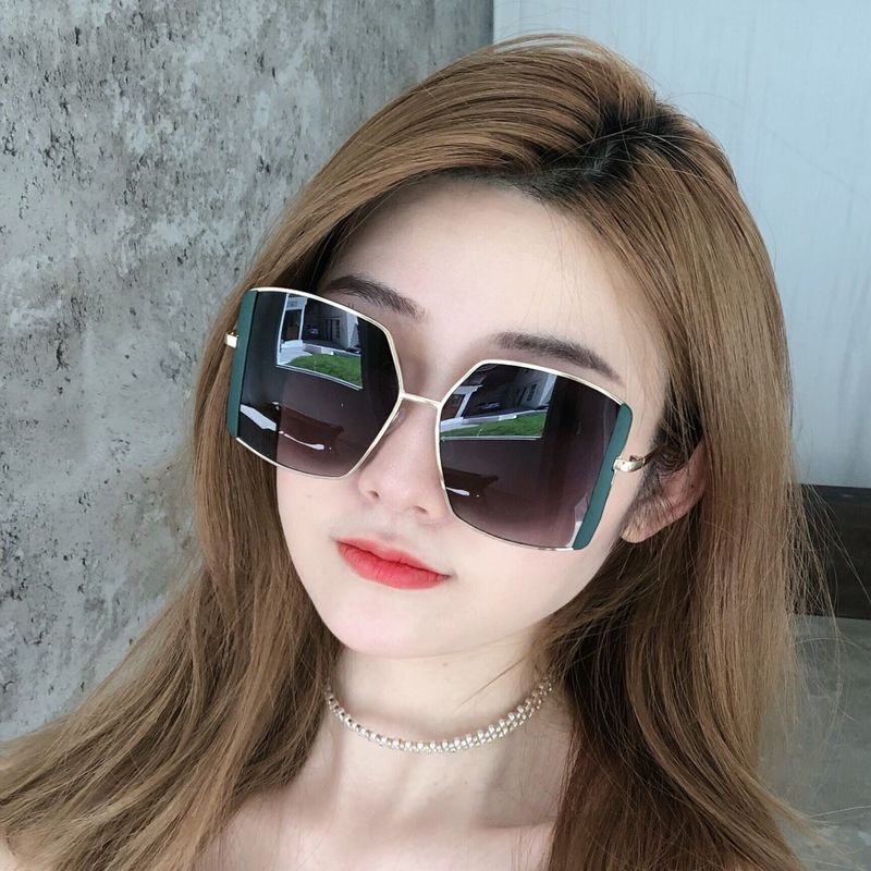 Kính Mát Vuông Oversize Chống Tia UV400 Cho Nữ