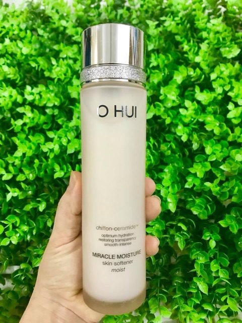 NƯỚC HOA HỒNG OHUI MIRACLE MOISTURE