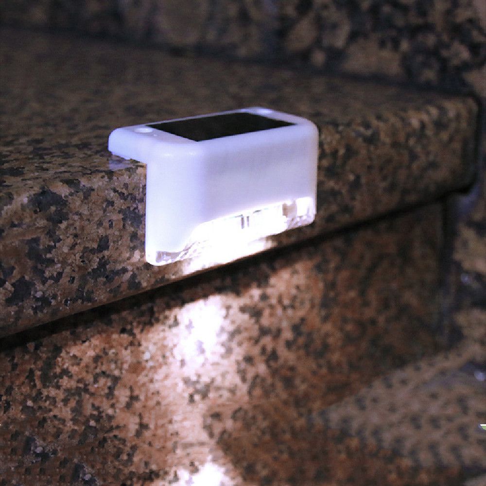 Đèn led mini sử dụng năng lượng mặt trời chống thấm nước chống bụi nhiều màu sắc ánh sáng tùy chọn