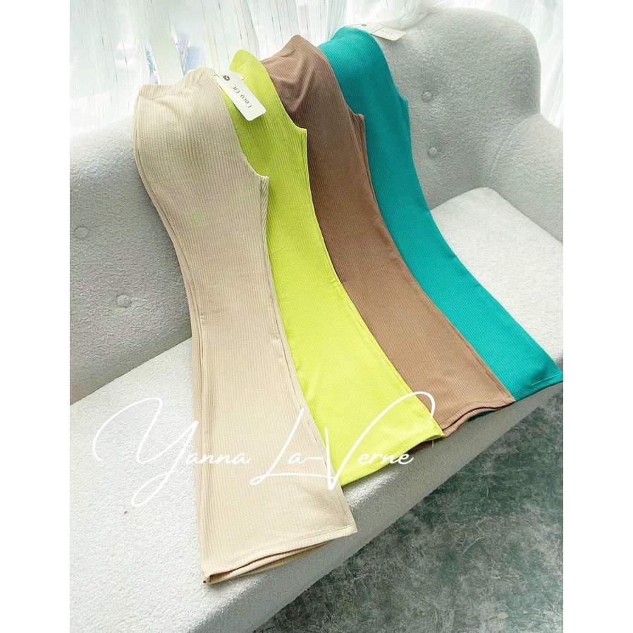 Quần dài loe gân trơn đủ màu hot