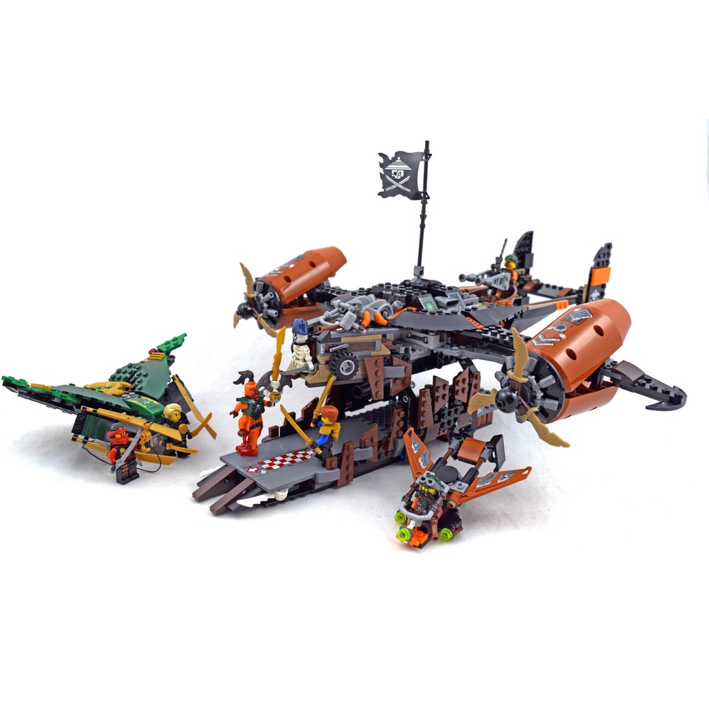 Đồ chơi lắp ráp lego Ninja Tàu bay hải tặc Cuộc chiến trên không - Đồ chơi xếp hình thuyền Misfortune’s Keep