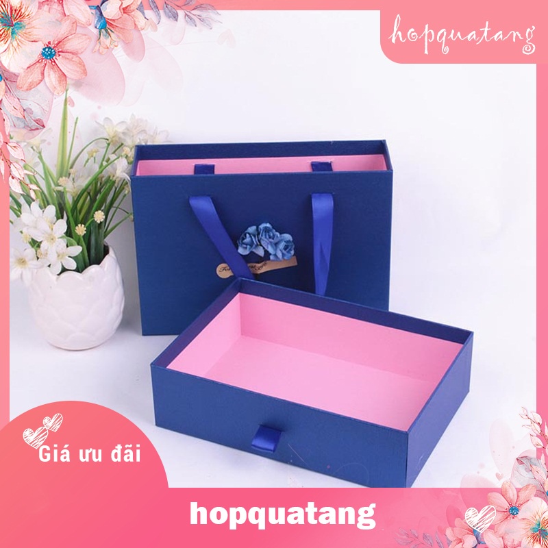 Hộp Quà Tặng Kèm Túi Màu Xanh Gắn Hoa Dạng Kéo Cao Cấp