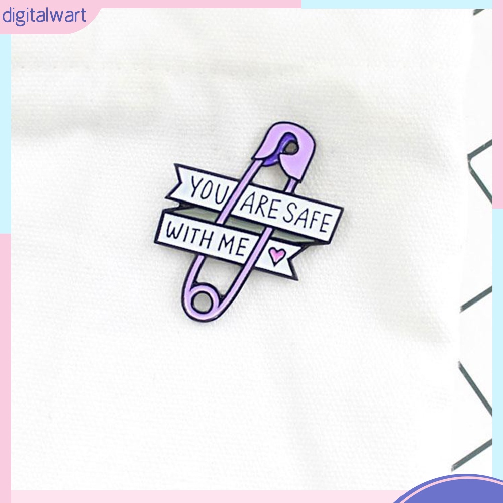 Ghim cài áo bằng chất liệu hợp kim tráng men họa tiết chữ YOU ARE SAFE WITH ME