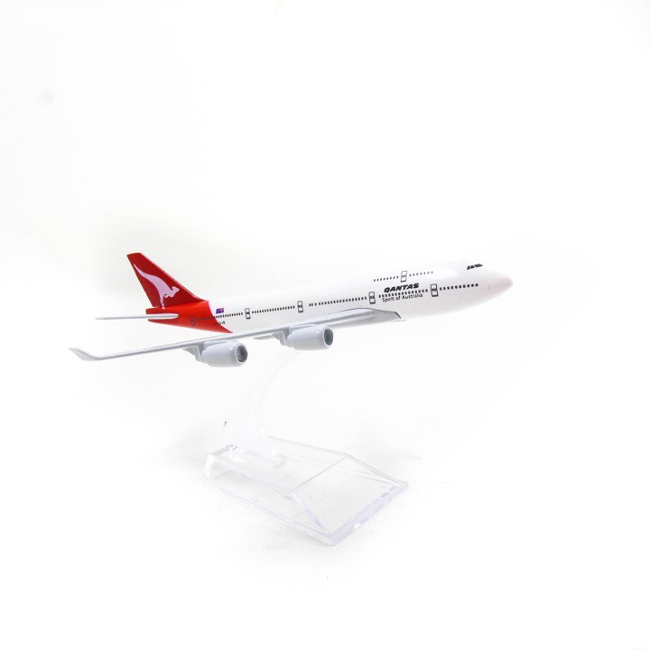 Mô hình máy bay Qantas Boeing B747 16cm Everfly