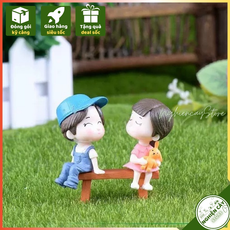 Phụ kiện Cặp đôi ngồi ghế trang trí tiểu cảnh, cây cảnh, sen đá