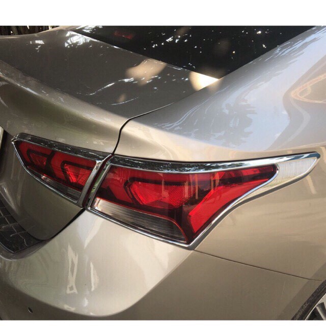 Viền Đèn Pha Hậu Mạ Crom Cho Xe  Hyundai Accent 2018 2019 2020