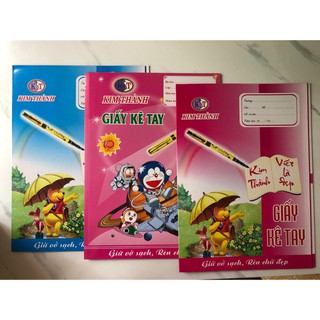 1 cái giấy kê tay cho bé