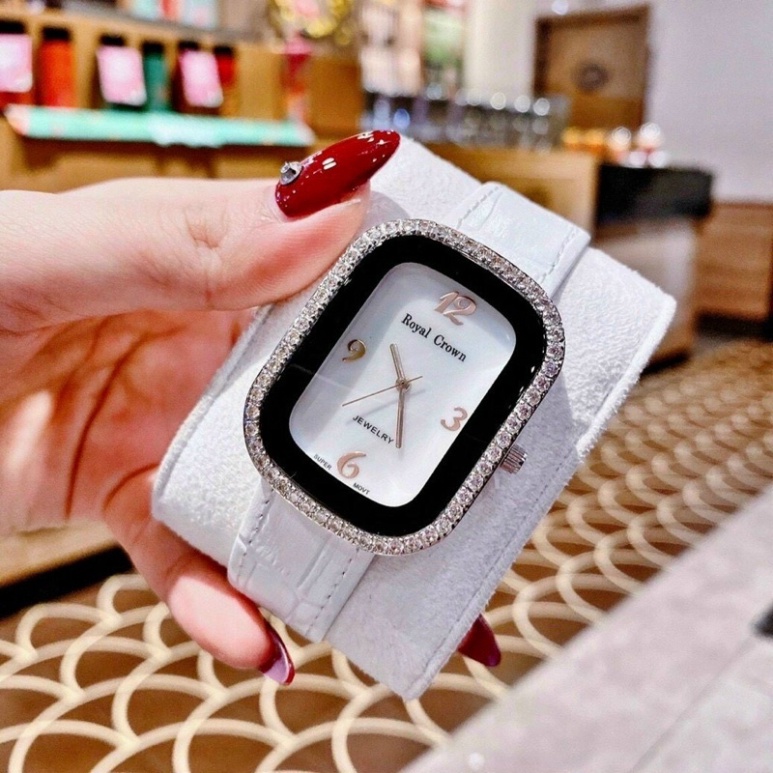 Đồng hồ nữ ROYAL CROW dây da mặt đính đá thời thượng hot trend thời trang giới trẻ, chống nước , bảo hành 12 tháng