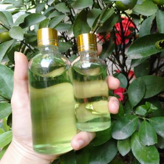 Tinh dầu tràm Huế