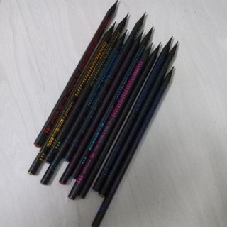 Bút chì gỗ đen 2B Neon Black