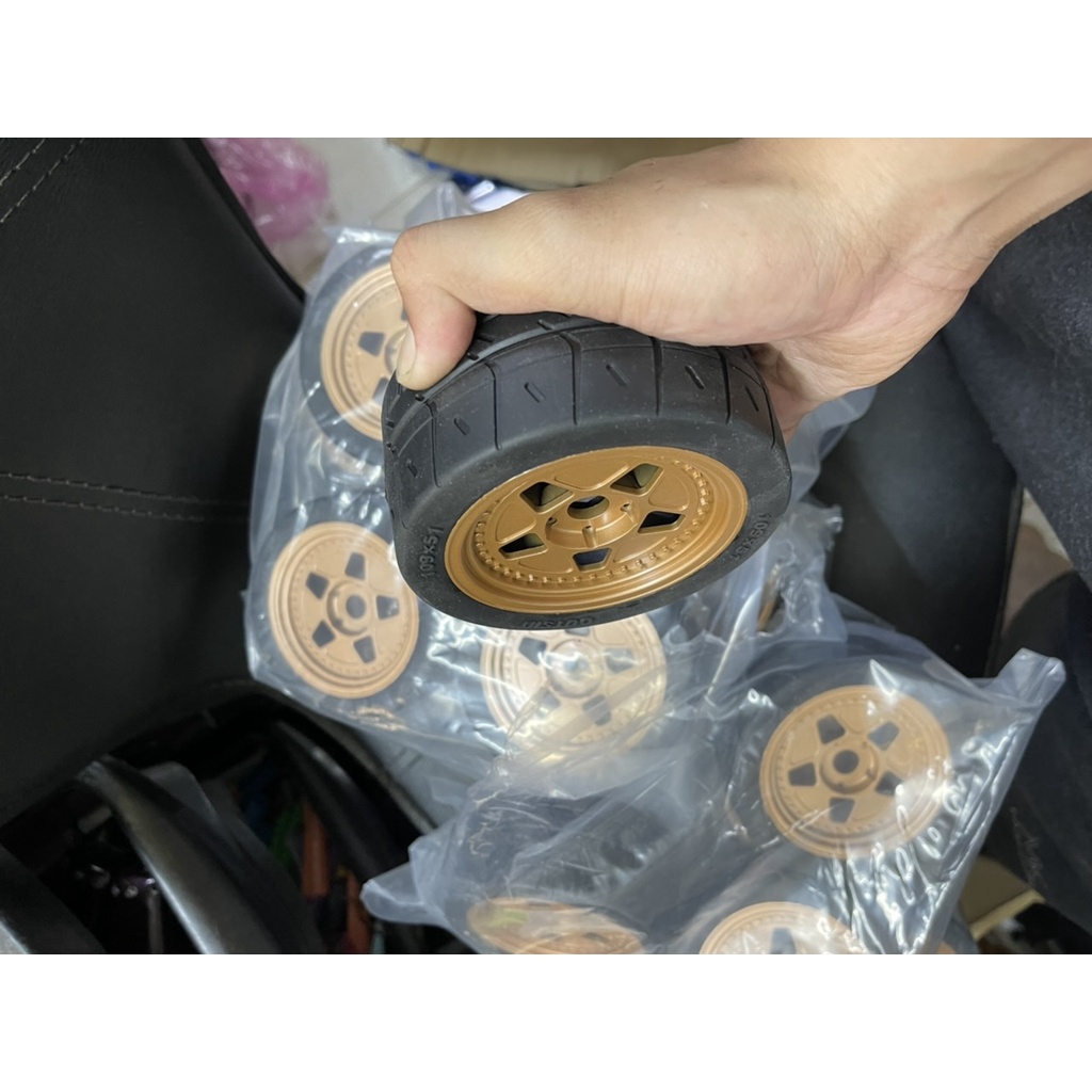 Bánh xe điều khiển bánh đặc ruột chịu tốc trên 100km/h cho xe 1/8 1/7