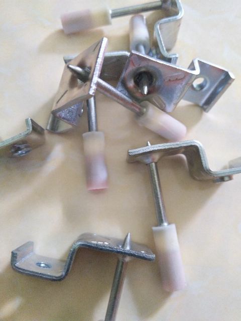 100 Tắc kê đạn trần thạch cao m6,m8