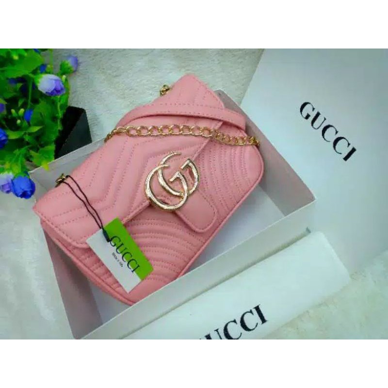 Túi Xách Gucci Gg Marmont Size P26 X L7 X T16Cm Thời Trang Cho Nữ