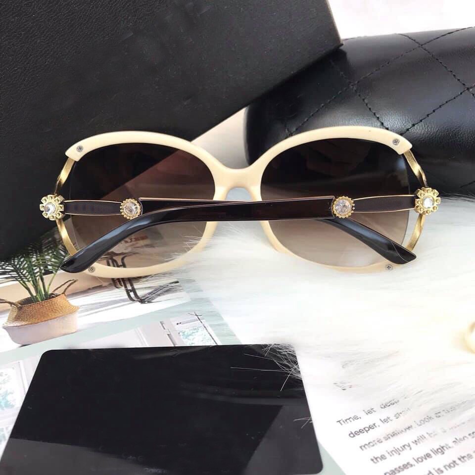 Kính Mát Thời Trang Nam Nữ Tròng Bầu Dễ Thương KM9318 | BigBuy360 - bigbuy360.vn