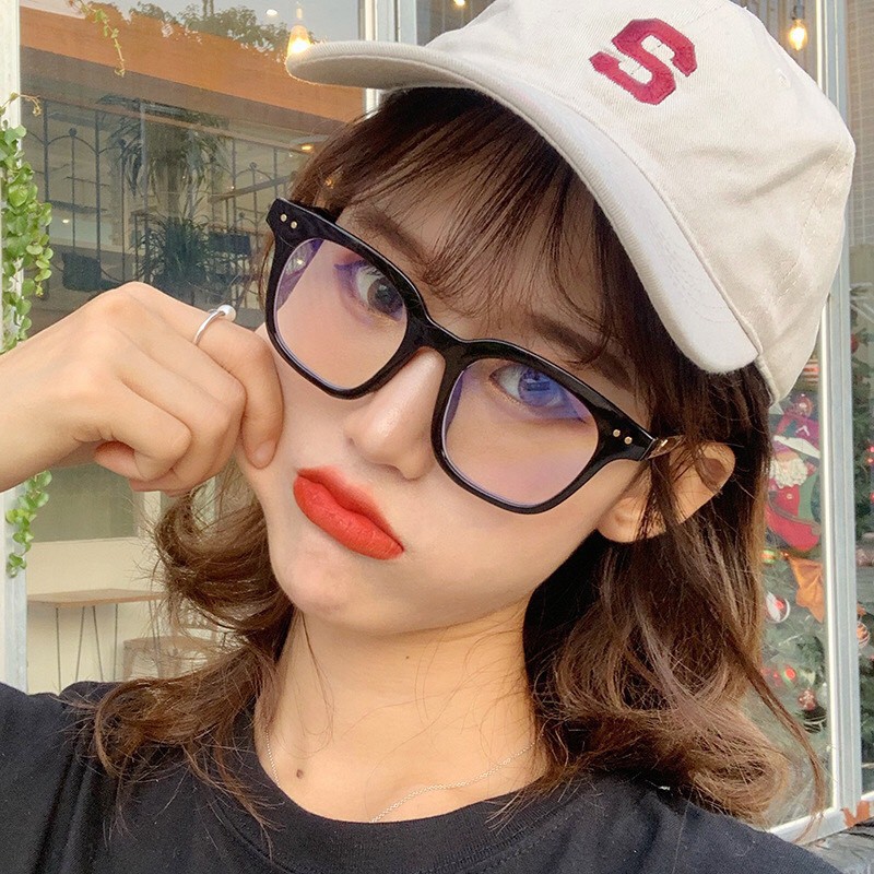 MẮT KÍNH GỌNG CÂN CHỮ V THỜI TRANG NAM NỮ UNISEX CỰC ĐẸP SIÊU HOT | BigBuy360 - bigbuy360.vn