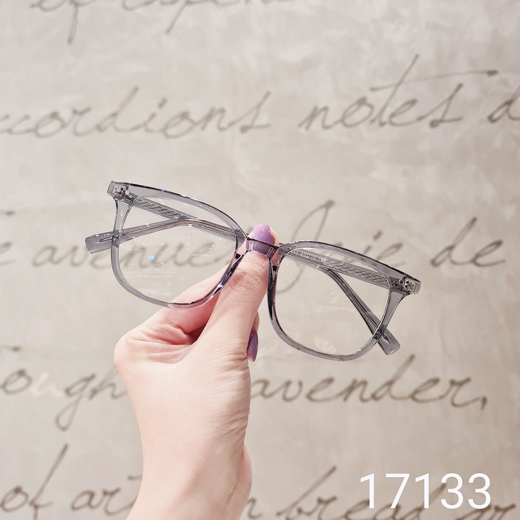 Gọng kính vuông nam nữ LILYEYEWEAR chất liệu nhựa cứng cáp phù hợp nhiều khuôn mặt 17133 | BigBuy360 - bigbuy360.vn