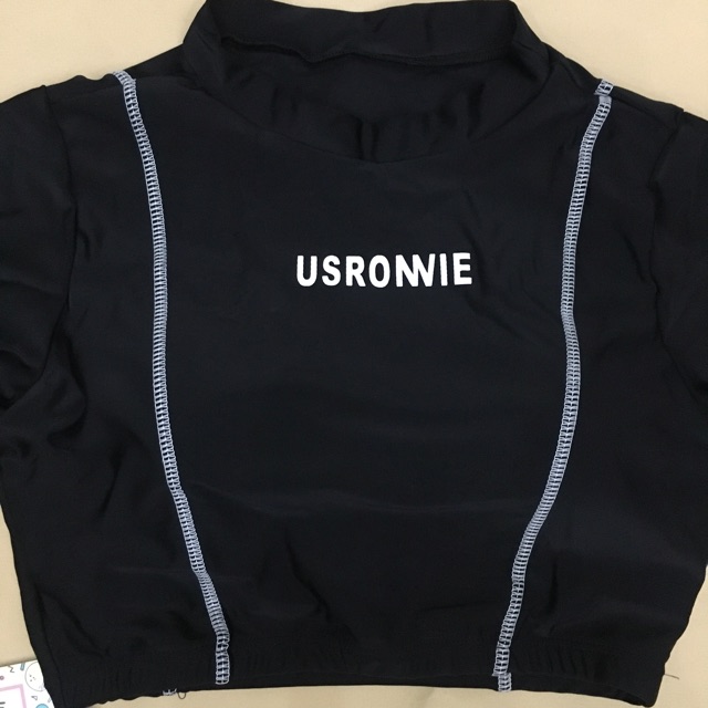 CÓ SẴN bikini usronnie croptop viền chỉ trắng thể thao năng động | BigBuy360 - bigbuy360.vn