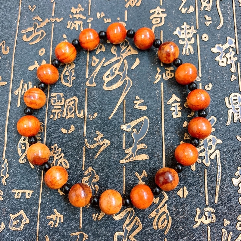 Vòng Niệm Phật - Chuỗi Tràng Hạt 18 Hạt Gỗ HUYẾT LONG niệm phật cầm tay
