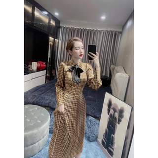 Váy lụa siêu sang