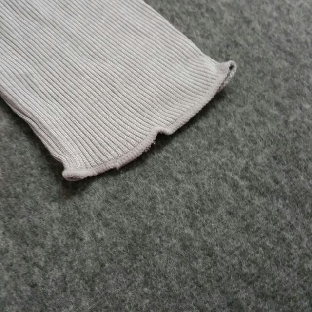 Áo thun croptop dài tay F21