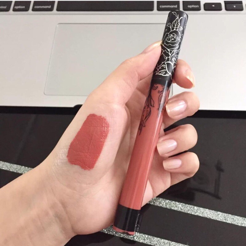 Son Kem Kat Von D Everlasting Liquid Lipstick màu Lolita II, Double Dare, Malice 6.6ml