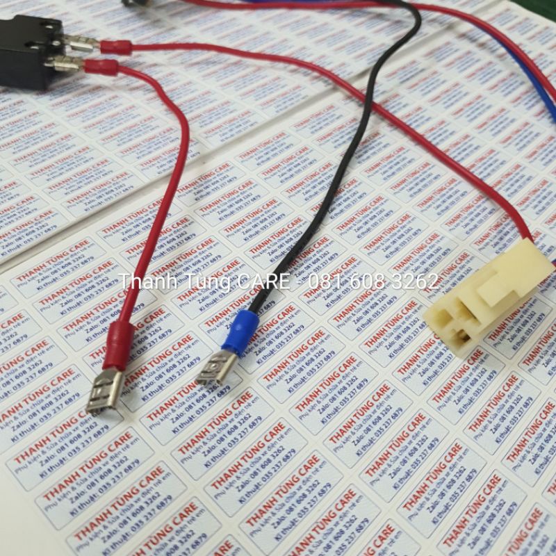 Cụm rắc cắm Nguồn + Cổng sạc + Cầu chì cho xe điện trẻ e 6V & 12V