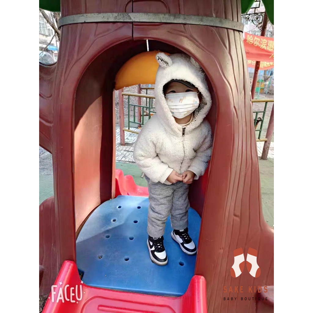 Giày thể thao bé trai và bé gái cao cổ da mềm đế cao su nhẹ êm có quai dán phối dây chống trơn trượt M8778