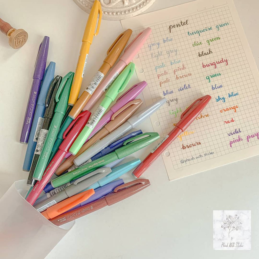 B003 - BÚT VIẾT THƯ PHÁP PENTEL FUDE TOUCH BRUSH SIGN PEN (MÀU CƠ BẢN)