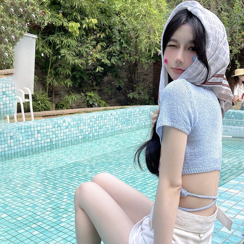 Áo Croptop Dệt Kim Tay Ngắn Cổ Chữ V Màu Sắc Trơn Cột Dây Phong Cách Hàn Quốc Thời Trang Cho Nữ