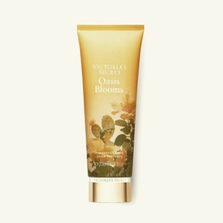 Lotion thơm ngát giữ mùi 24h của Victoria Secret