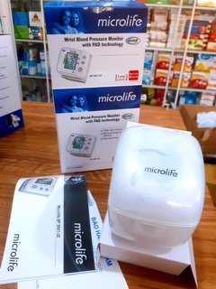Máy Đo Huyết Áp Cổ Tay Microlife 3NV1-3E