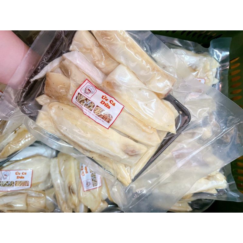 ỨC CÁ DỨA khay 500g.