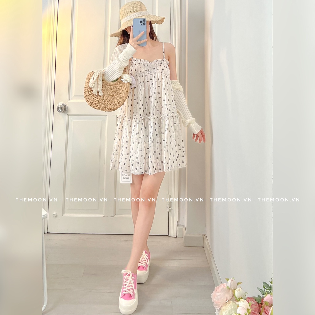 Đầm 2s hoa nhí kèm áo khoác len mỏng ngoài