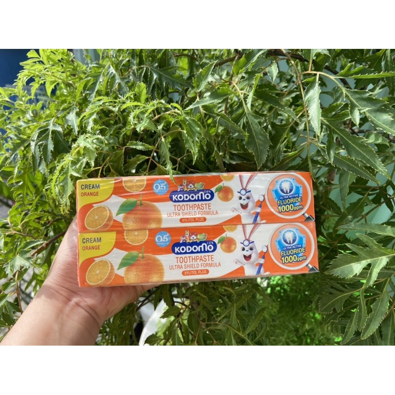 Kem đánh răng trẻ em KODOMO Thái Lan 40g  Lion