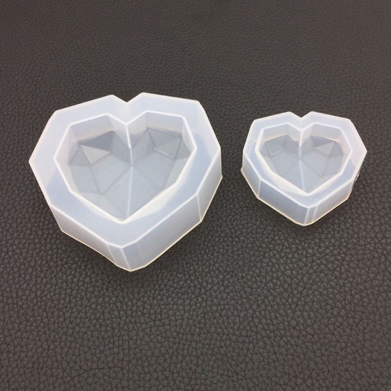 Khuôn silicon hình trái tim dùng để làm đồ thủ công DIY bằng nhựa epoxy
