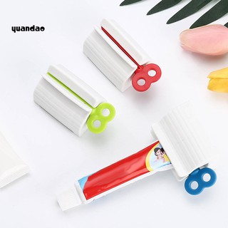 Dụng cụ kẹp tuýp kem đánh răng đa năng dán tường phòng tắm