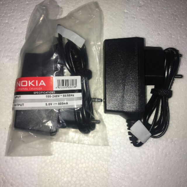 Sạc nokia củ to chân tròn to cho máy nokia cũ 110i...