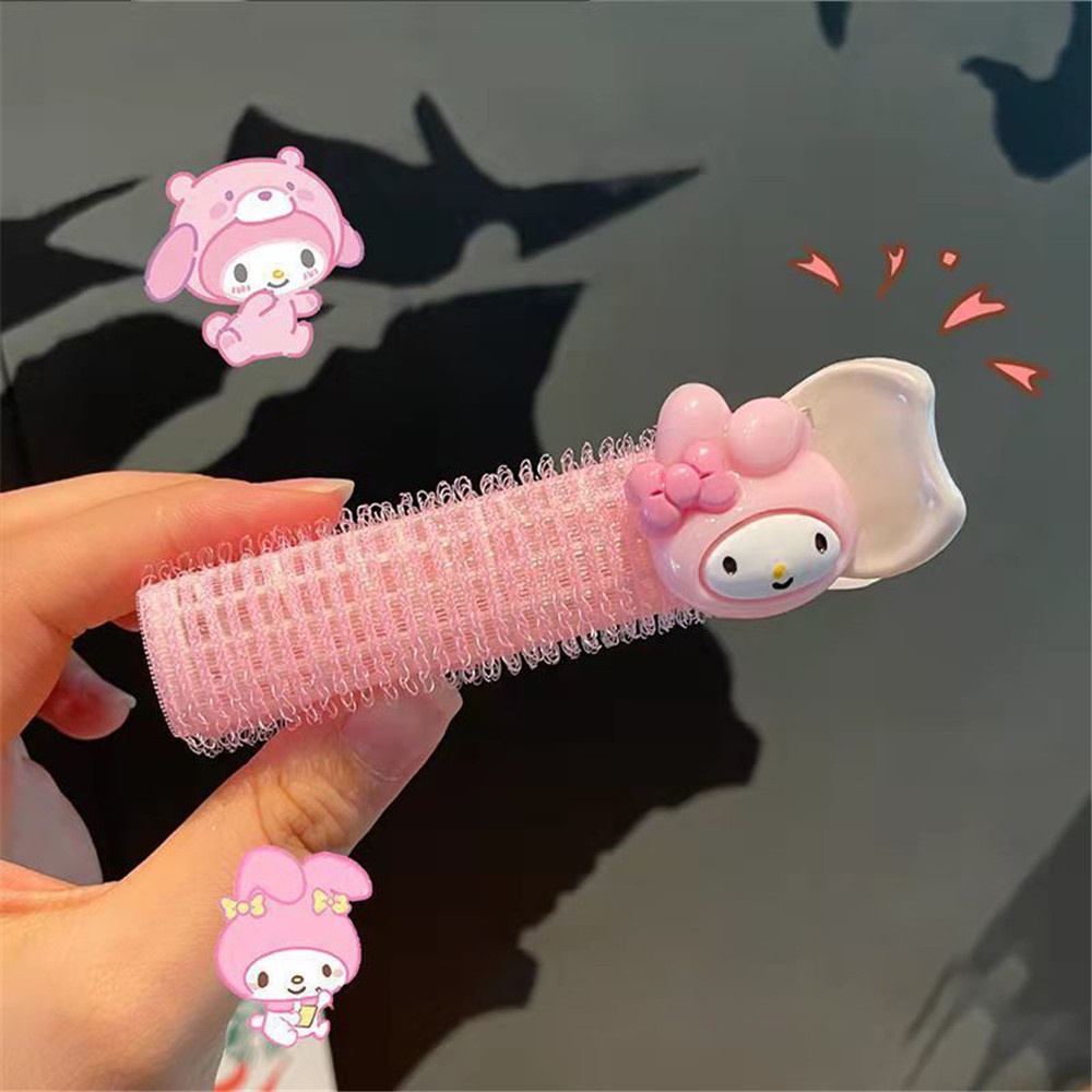 Set 2 Lô Uốn Tóc Tự Dính Bằng Nhựa Họa Tiết Hoạt Hình Dễ Thương
