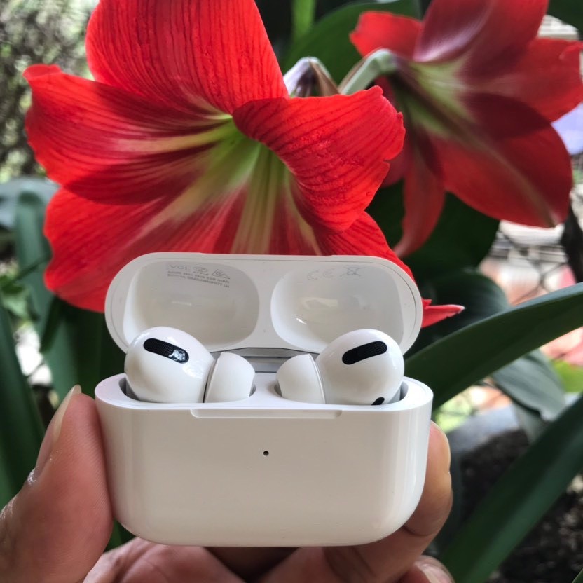 [Mã ELFLASH3 hoàn 10K xu đơn 20K] Tai Airpods Pro 4 Bluetooth TWS 5.0 Định vị, đổi tên chuẩn 2021