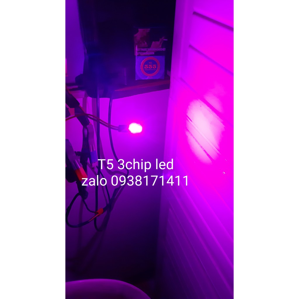 2 bóng Led T5 cree 3030 sáng đều 360 độ.