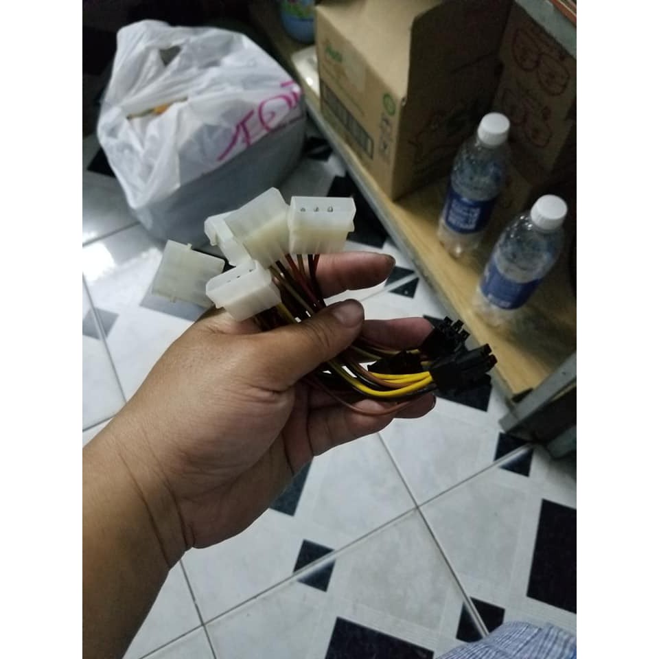 Cáp chuyển đổi dây nguồn Ata sang nguồn 6 pin cho vga