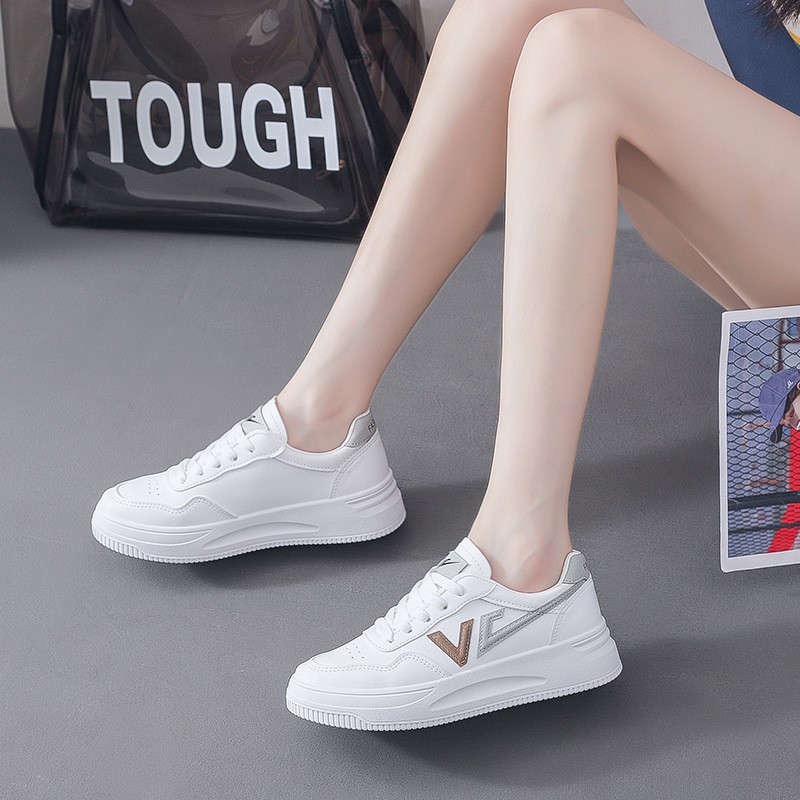 Giày nữ sneaker tăng chiều cao 4cm, giày thể thao nữ hot 2022 BM019