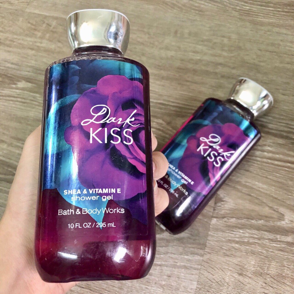 Sữa Tắm Bath & Body Works Dark Kiss 295ml