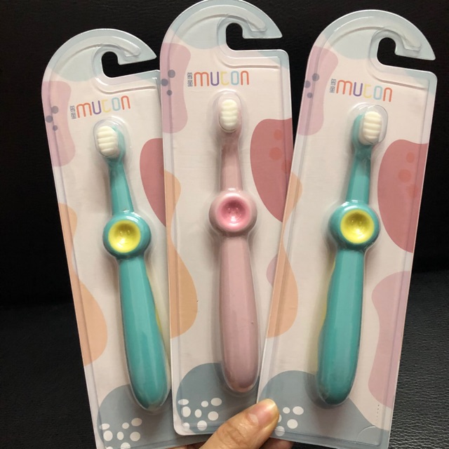 Bàn chải đánh răng trẻ em cao cấp cho bé 1-2-3-4-5-6-7-8-9-10-11-12 tuổi lông mềm, chống trơn trượt cho bé