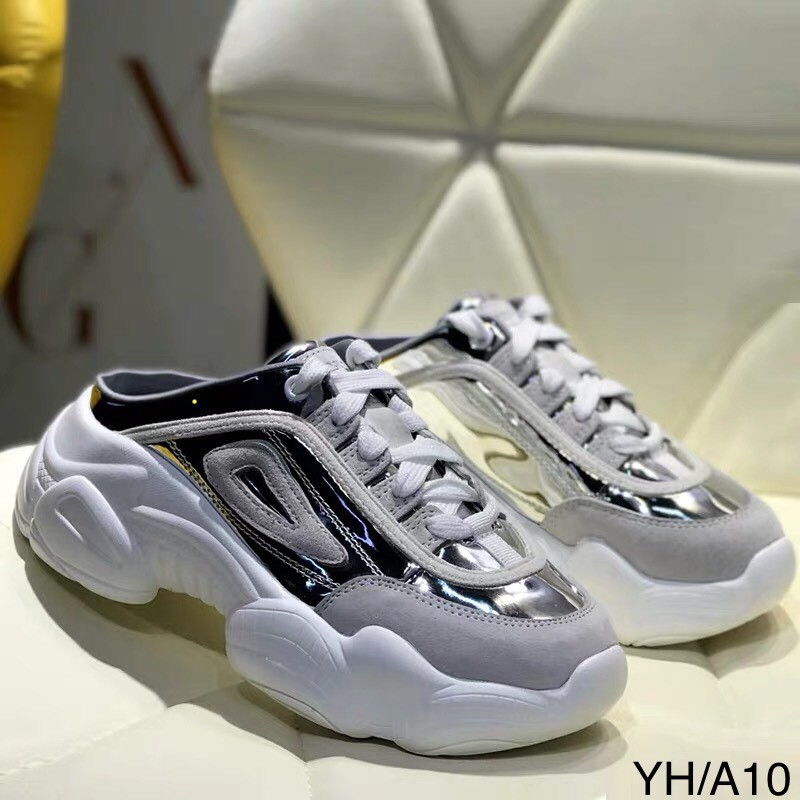 Giày sục thể thao da bóng êm chân siêu hot fullbox mã 580