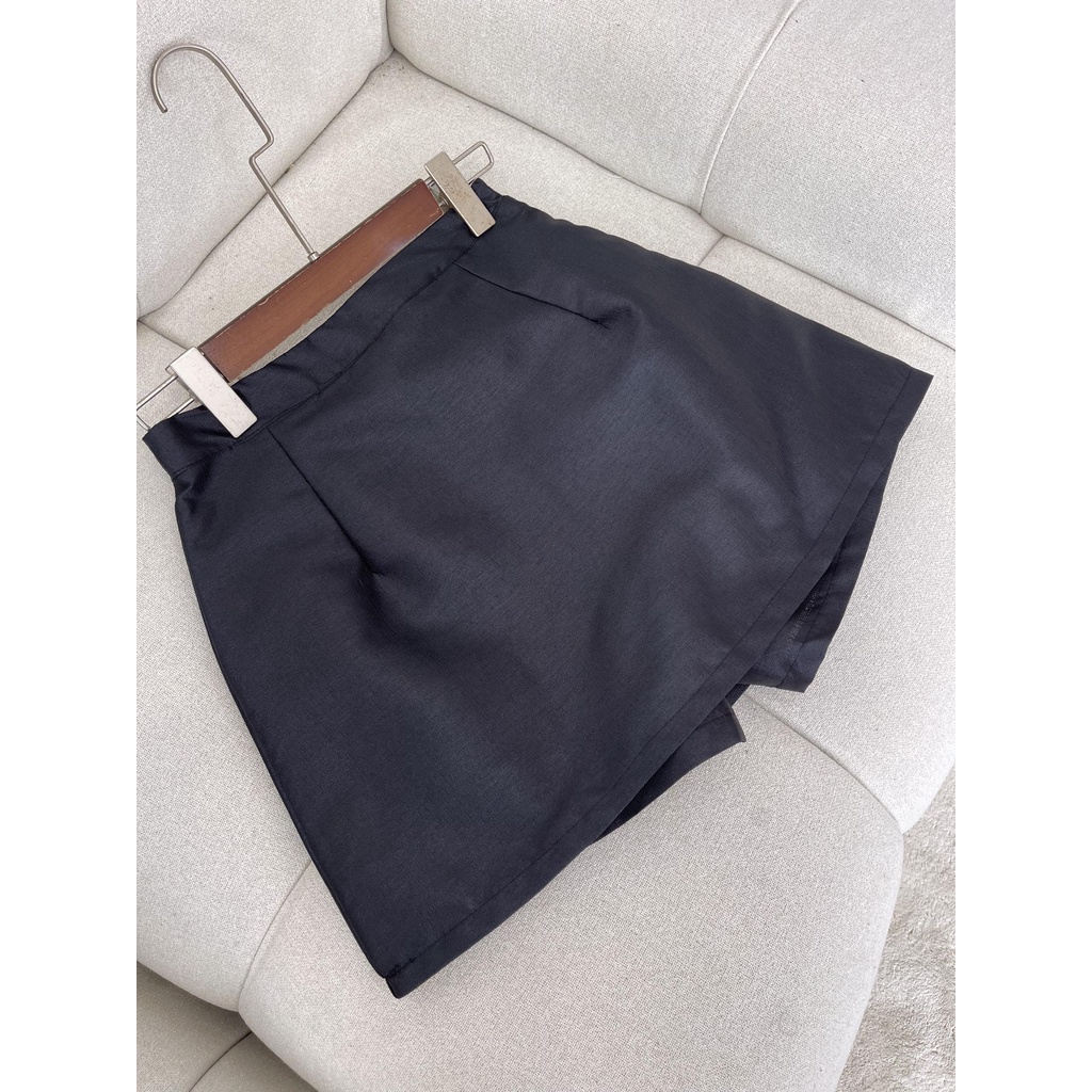 Chân Váy - Quần Giả Váy Chất Tafta Màu Đen Óng Ánh Hàng Chất Lượng Cao Jolie