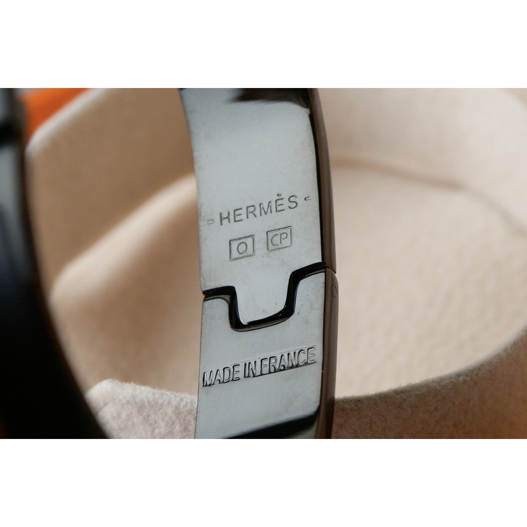 2023 Vòng đeo tay đen mờ H vòng tay nam 17cm