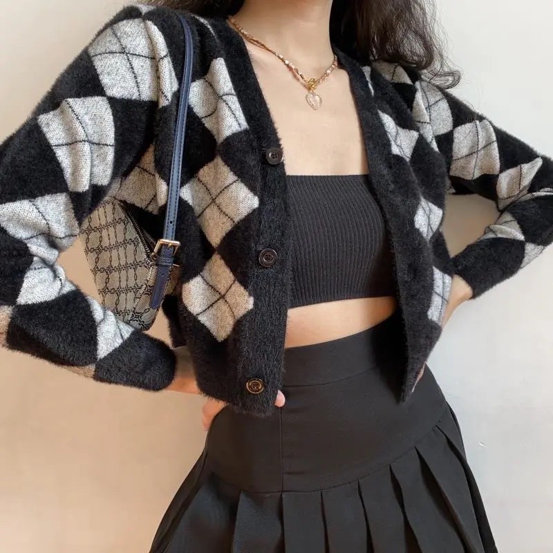 ÁO CARDIGAN DÁNG NGẮN HOẠ TIẾT Ô TRÁM XÁM ĐEN